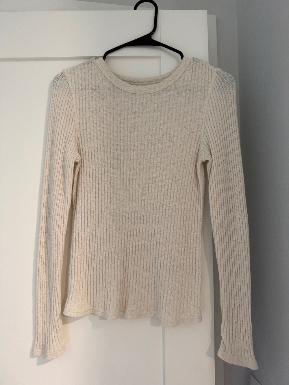 Everlane creme long sleeve